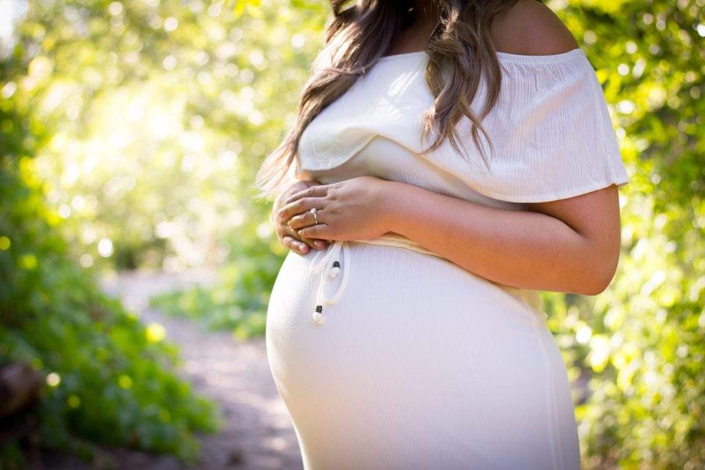 shooting photo femme enceinte