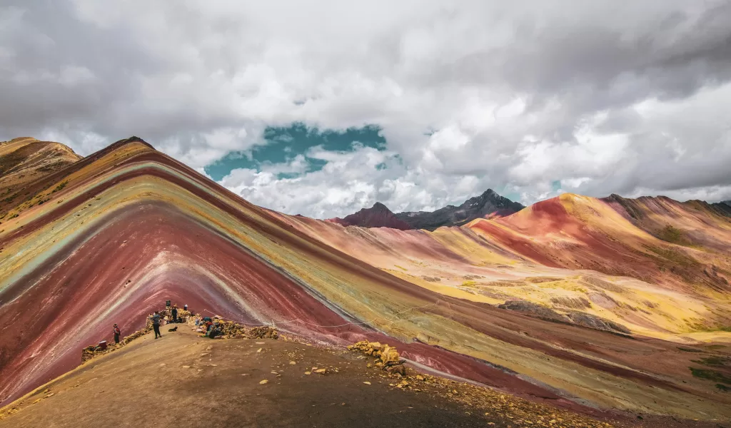 Rainbow Mountain : La Montagne aux Sept Couleurs