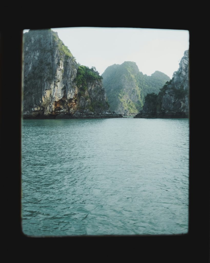 travel vietnam halong bay